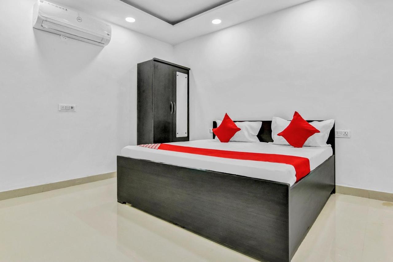 Flagship Hotel Secret Mirage Near Rithala Metro Station Nova Deli Exterior foto